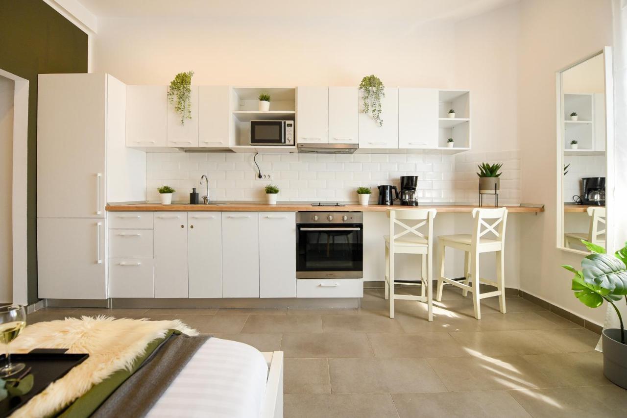 Classy Comfort - Chic Studio On Regina Elisabeta Bucarest Exterior foto